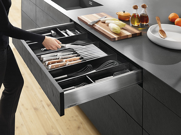 Knife drawer